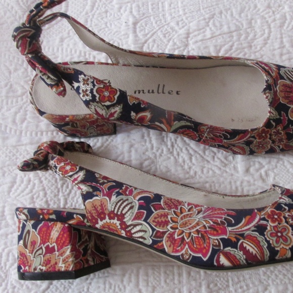 BETTYE MUELLER FLOWER FLORAL SLINGBACK SHOES 6.5 - Picture 3 of 7